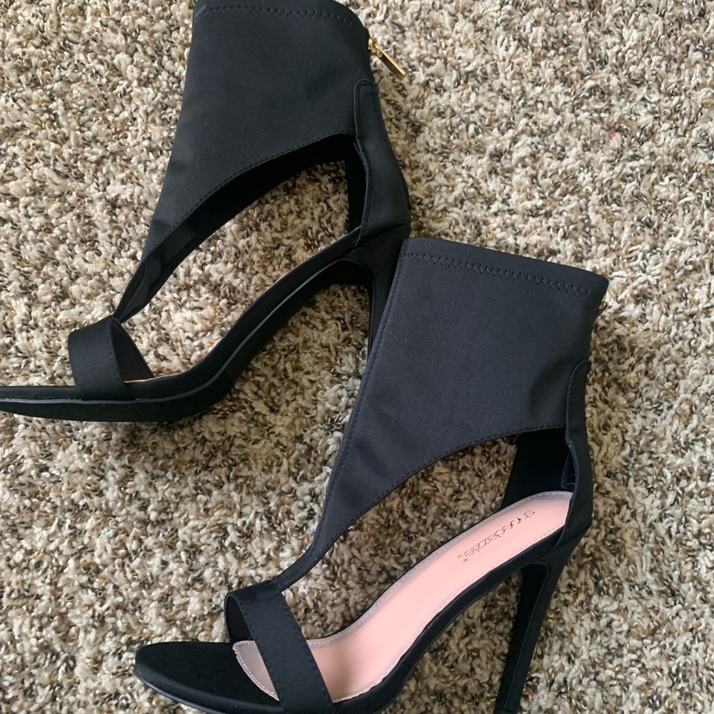 Black Sexy Cut-Out Dress Sandals-Reckless
